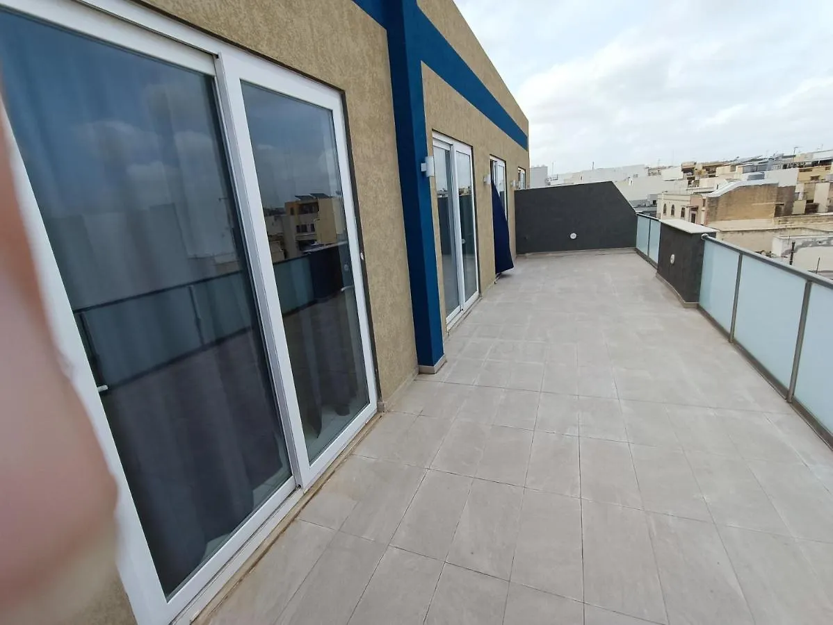 Blu-M Central Malta